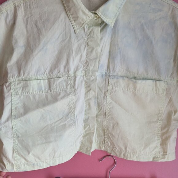 Crop Top & Short Set - Picture 3 of 9